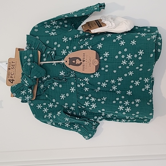 Rabbit + Bear Organic 4 Piece Set - Picture 1 of 6